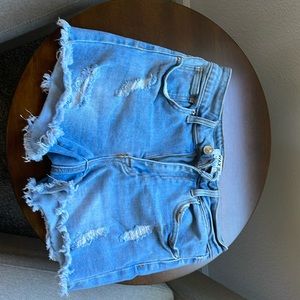 New WOT never warn high waste denim shorts.